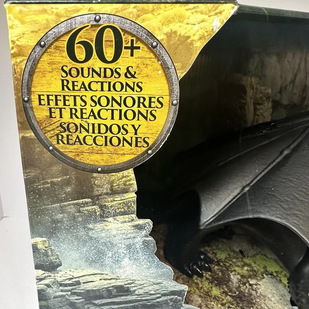 How to Train Your Dragon Interactive Toothless Dragon Figure Tame Train Sounds